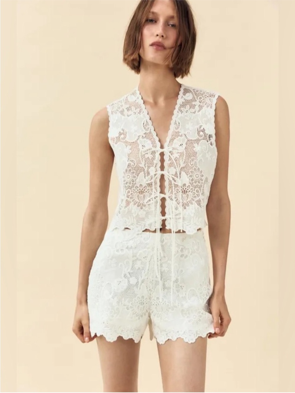 Zara Embroidered High Waist Women  Shorts